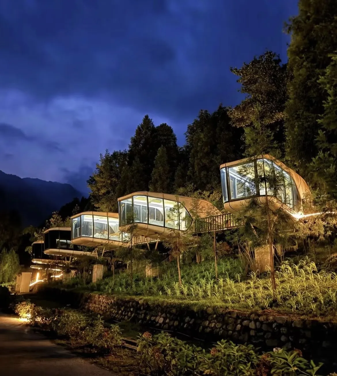 Modular Living Capsule House ၏ဝိသေသလက္ခဏာများကဘာတွေလဲ။