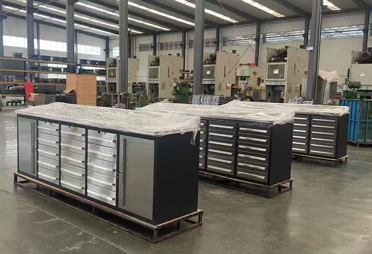 Cyjy သည် Customizable Tool Cabinets ကိုအောင်မြင်စွာဖြန့်ဝေနိုင်ခဲ့သည်