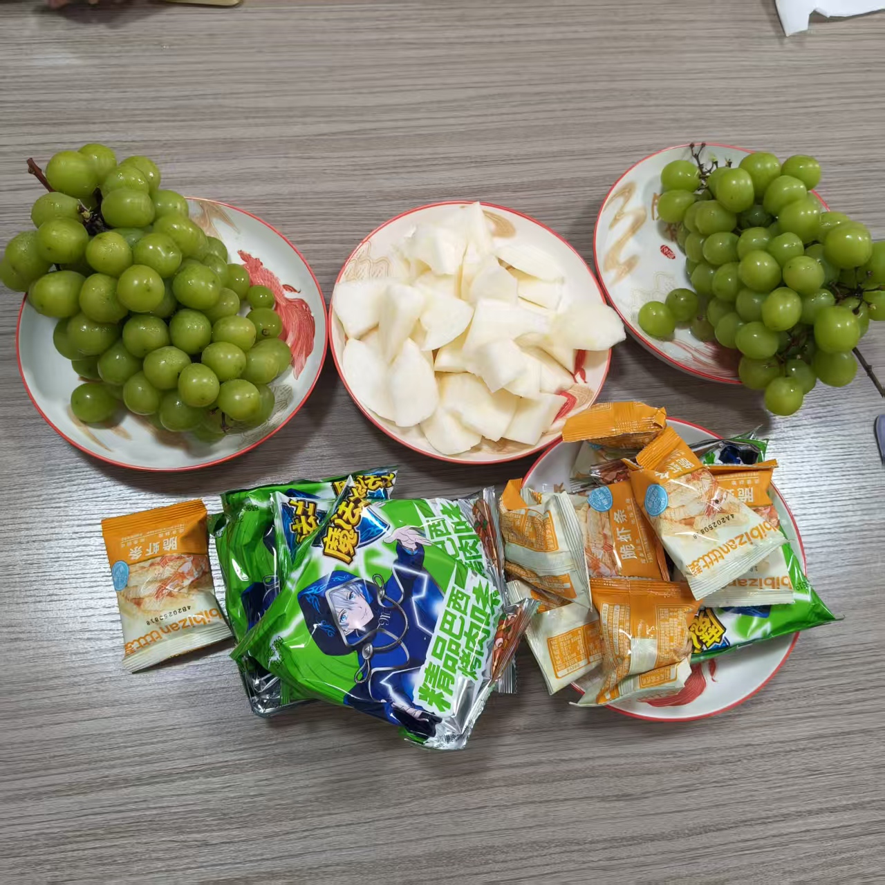 ကျွန်ုပ်တို့၏နေ့လည်ခင်းလက်ဖက်ရည်ချိုးနှင့်အတူအားသွင်းပါ